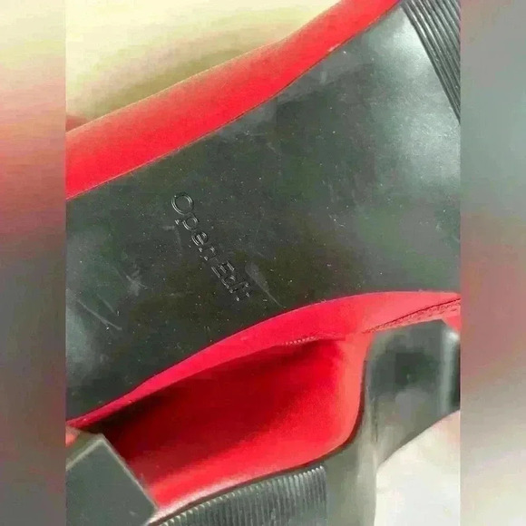 Open Edit Red Hesper Bootie Holiday Valentines Club Party 9.5 - Picture 9 of 10